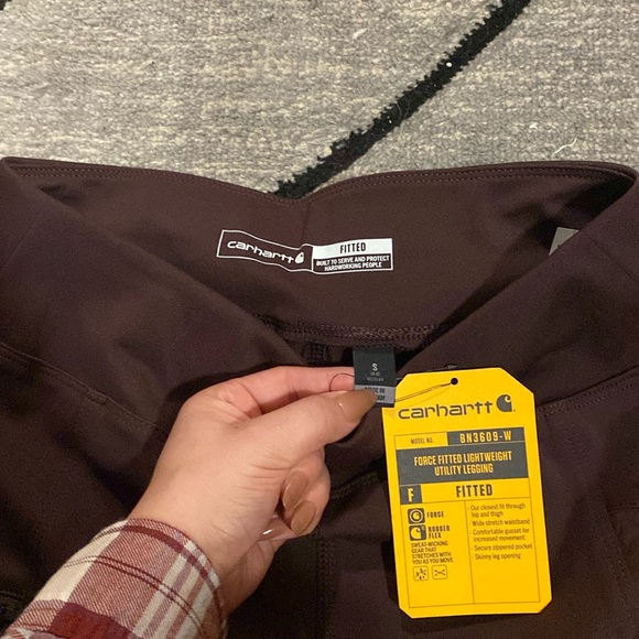 CARHARTT Women’s Fitted Lightweight utility legging. Size Small (4-6) Regular. - Picture 7 of 7